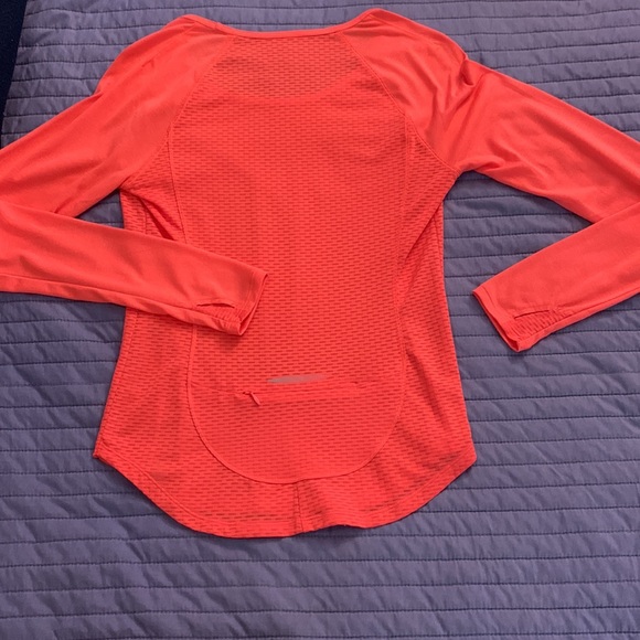 Under Armour Long Sleeve Running Shirt - Picture 4 of 8